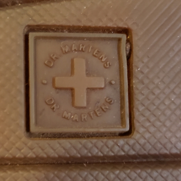 Dr. Martens Cavendish Black Leather Lite Sneakers - Picture 9 of 10